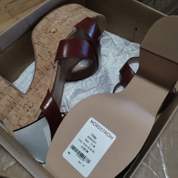 Steve Madden Brava Platform Sandal Red Suede w/Cork Size 11M - Picture 7 of 8